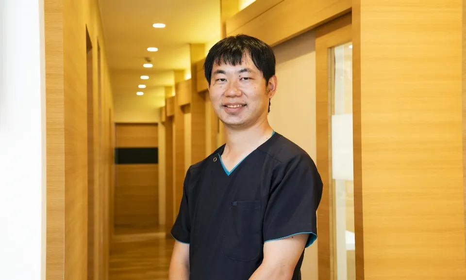 院長 榎村 徳仁